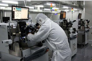 What is the difference between an industrial tablet computer and an ordinary tablet computer?
